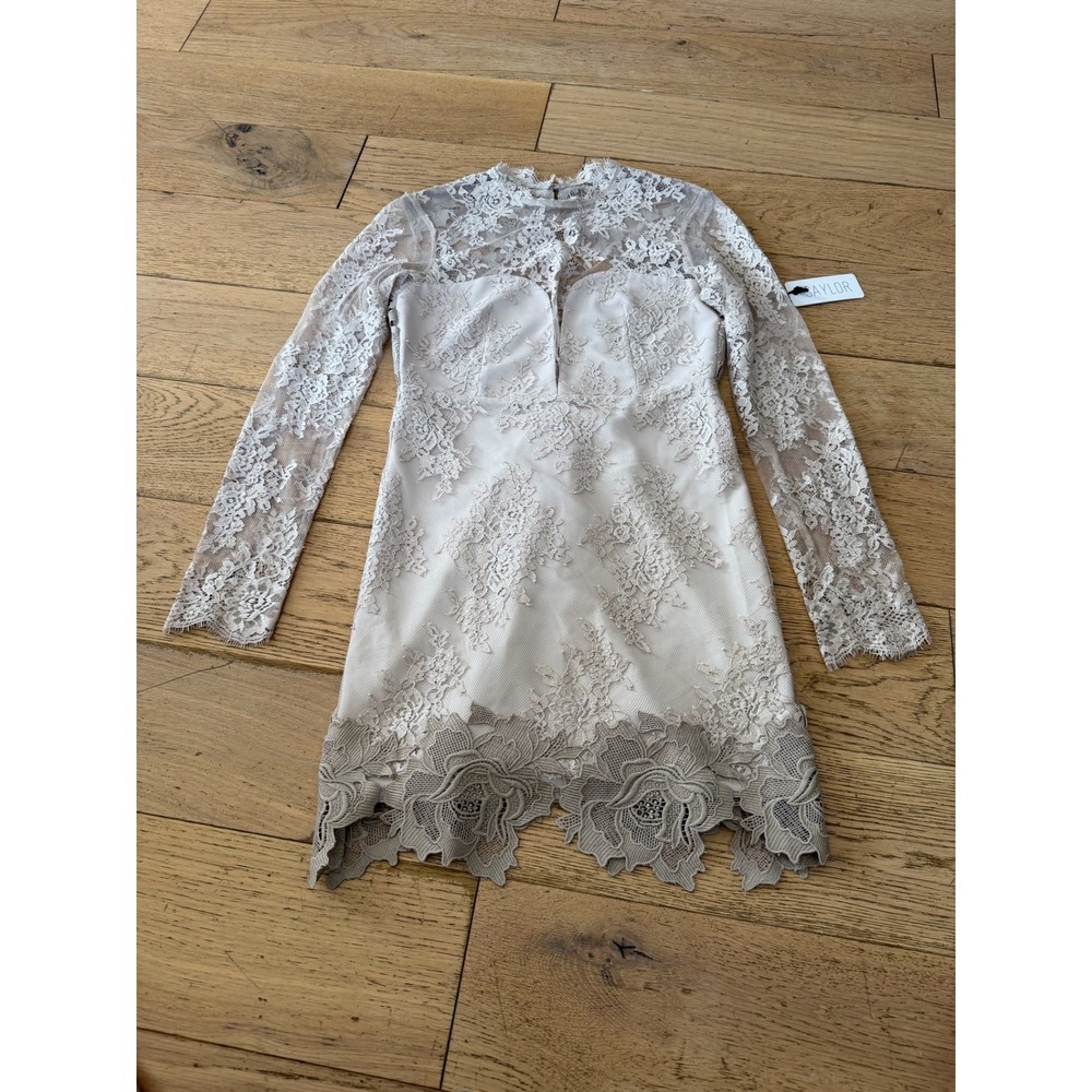 SAYLOR Leondra Nude Lace Mini Dress Long Sleeve Scalloped Hem Small NWT (513) - Picture 1 of 13